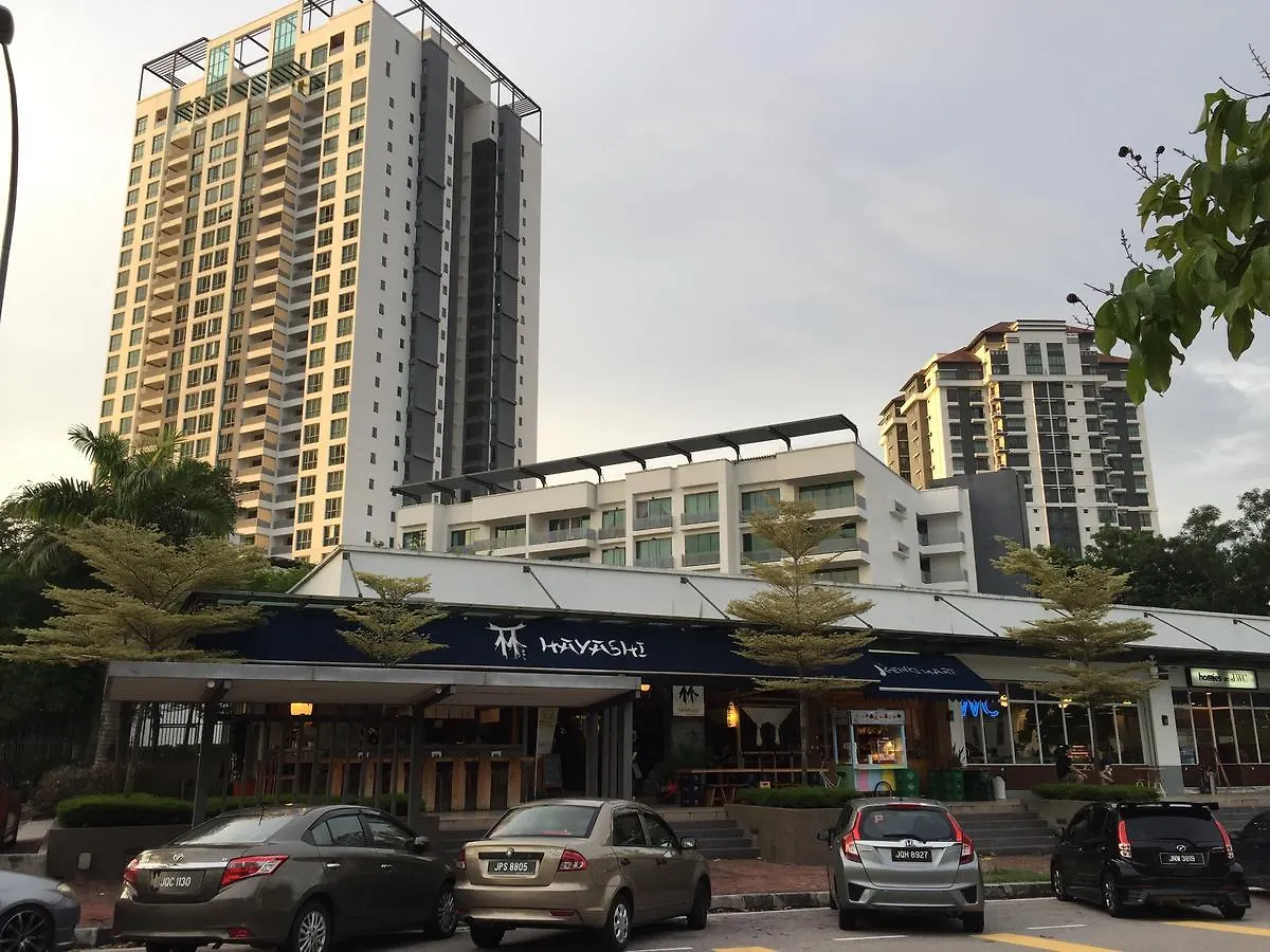 Molek Pine 3 Hotel Johor Bahru Apartment