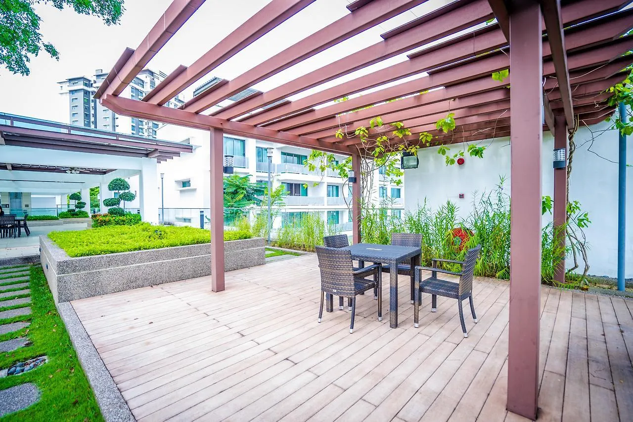 Apartment Molek Pine 3 Hotel Johor Bahru